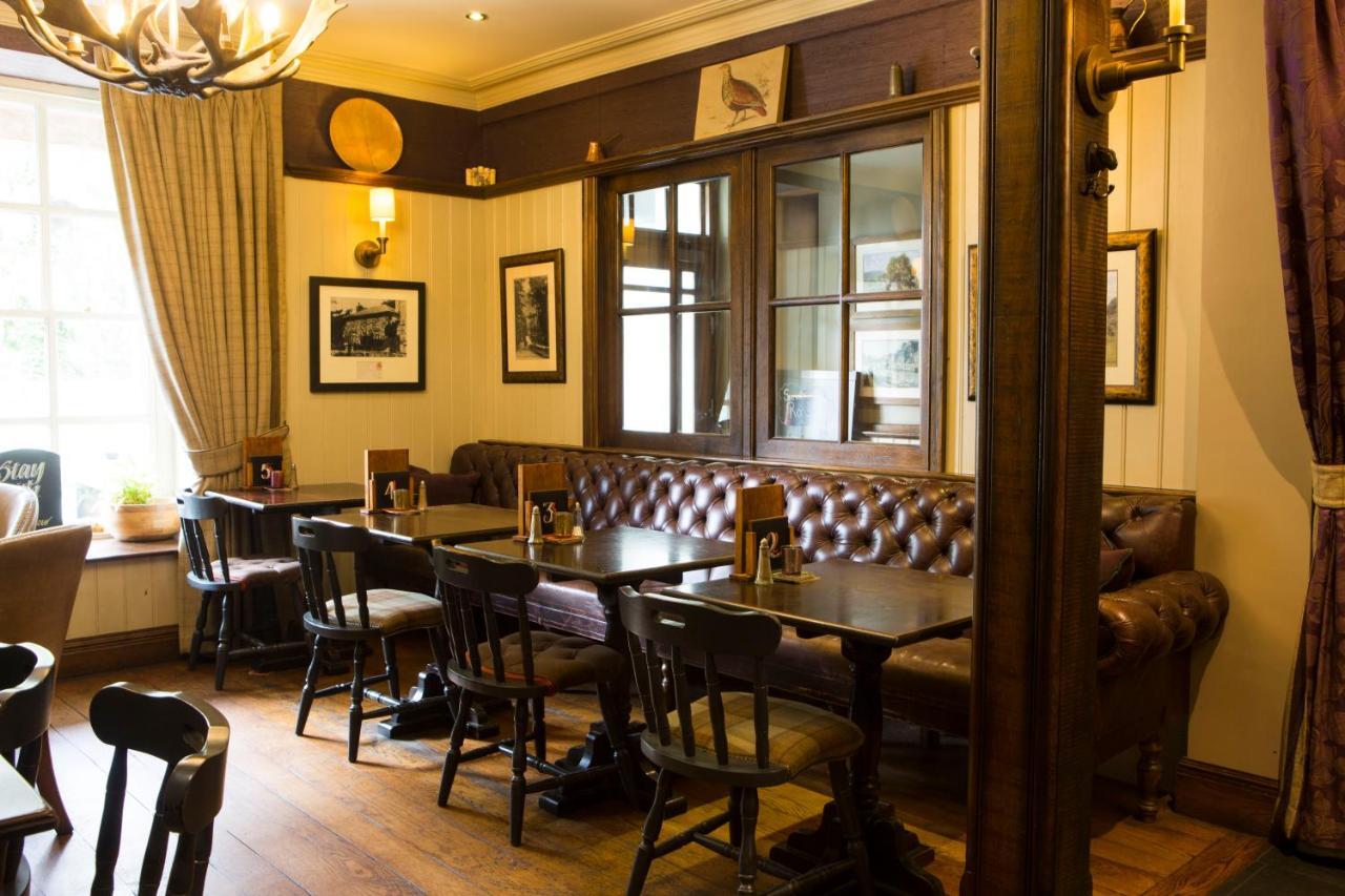 Saracens Head Hotell Beddgelert Eksteriør bilde